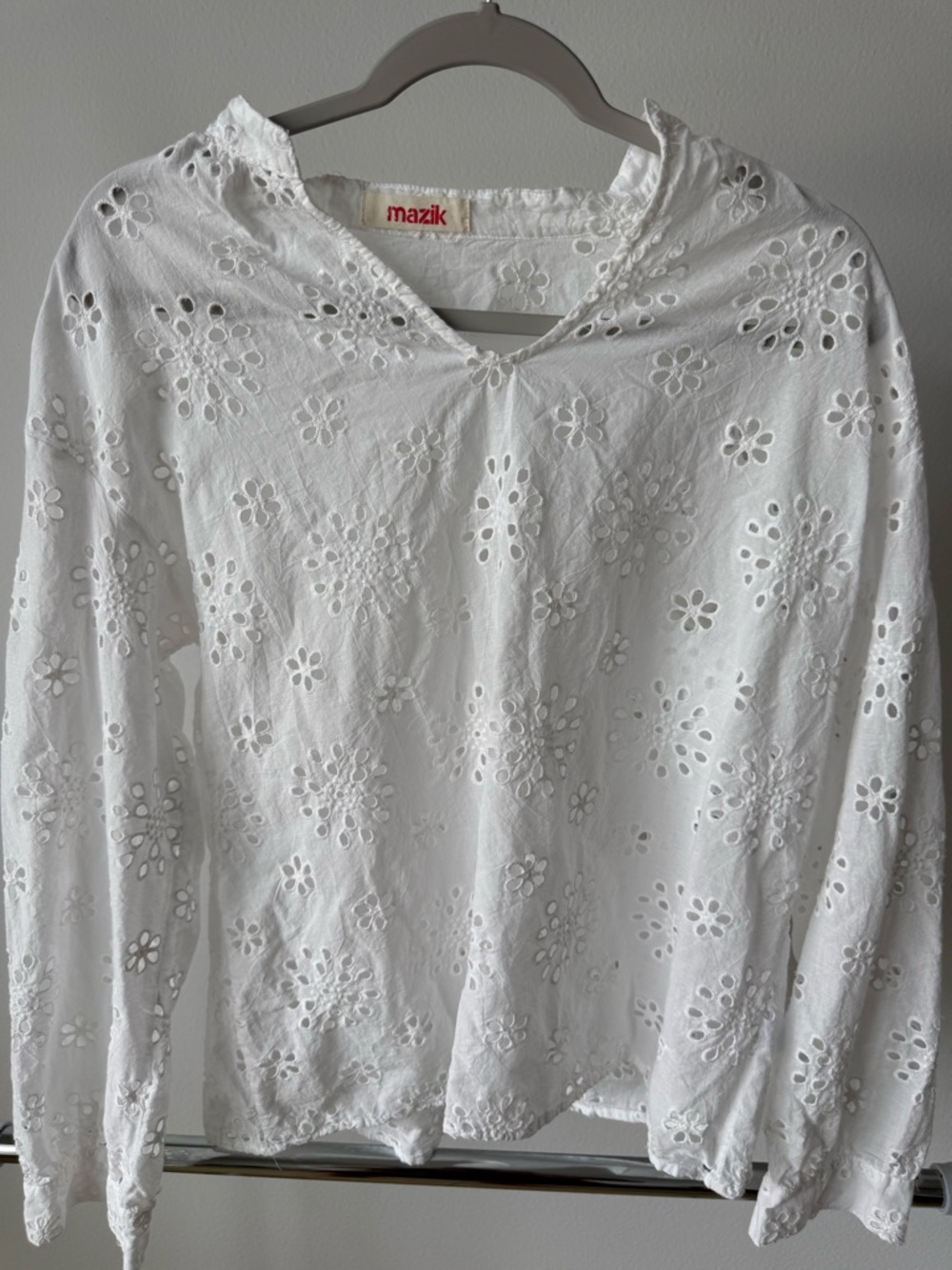 Mazik White Eyelet Lace Peasant Blouse